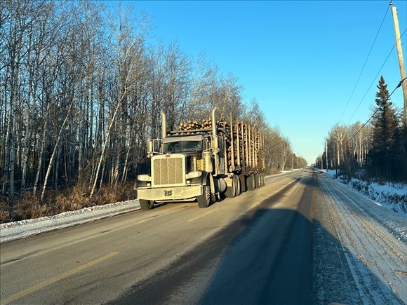 Début des nouvelles exigences pour les futurs camionneurs