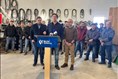 Les candidats du Bloc chez les agriculteurs à Saint-Prime