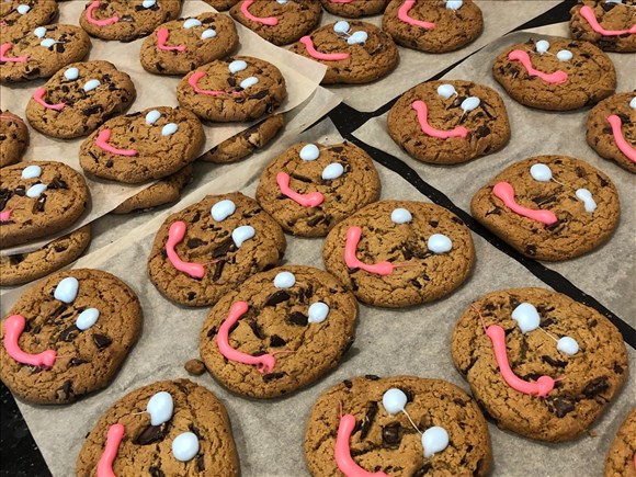 Début de la 18e Campagne du Biscuit Sourire Tim Hortons 