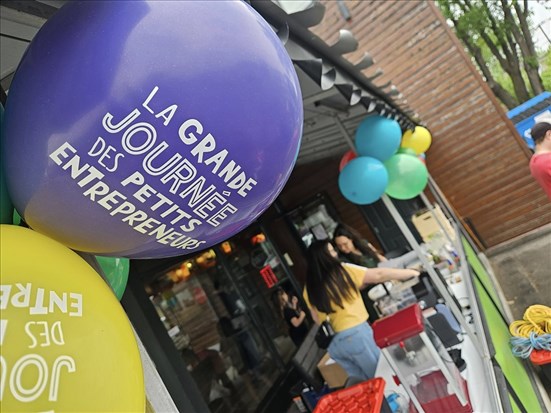 Des marchés de jeunes entrepreneurs s’animent dans toute la région