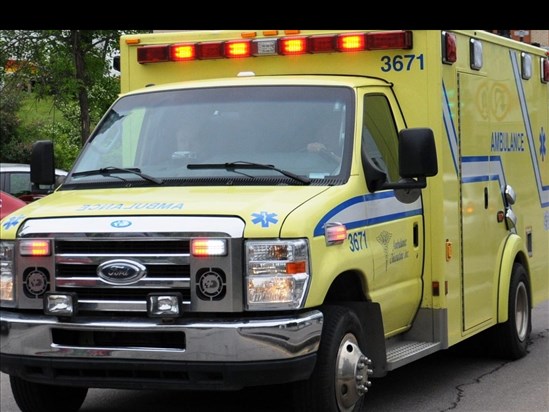 Québec investira 628 647$ pour augmenter la présence d'ambulanciers