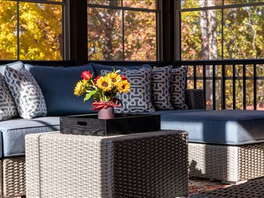 Installer un solarium 4 saisons : avantages, prix et conseils d’entretien