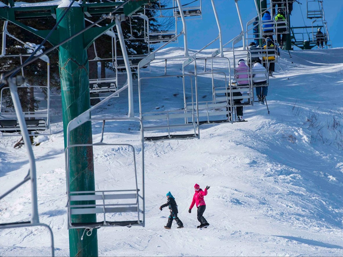 Un service de transport maintenant offert aux skieurs et planchistes