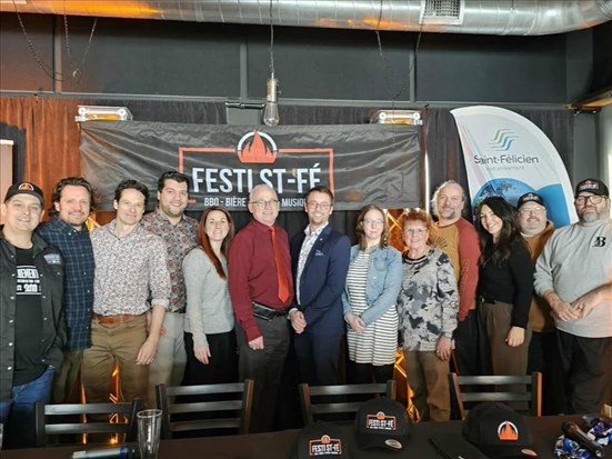 Éric Lapointe, Jonathan Roy, Dumas et d’autres artistes au Festi St-Fé