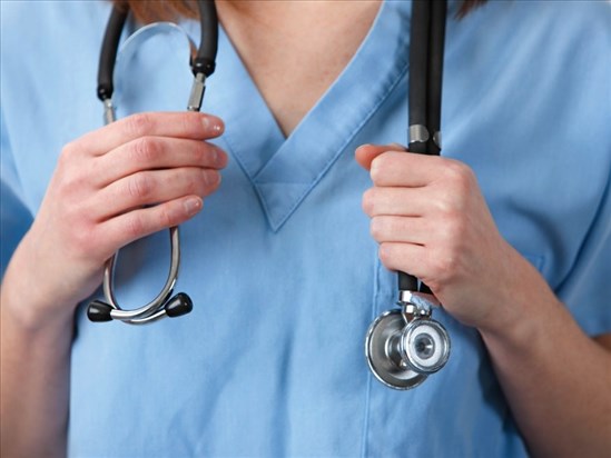 Faut-il taxer les ultra-riches pour sauver le réseau de la santé?