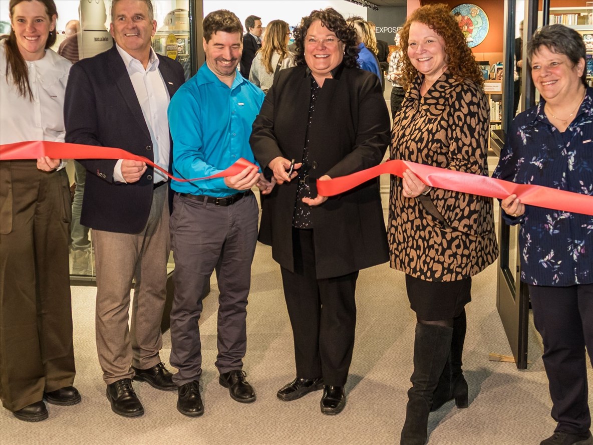 La bibliothèque Henri-Lévesque rouvre ses portes