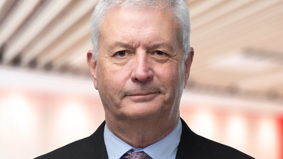 L’Assemblée nationale réclament son licenciement