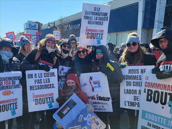 QS presse la relève de François Legault de renouer avec le communautaire