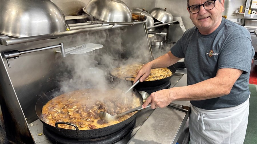 Laval WONG met fin à 40 ans de carrière