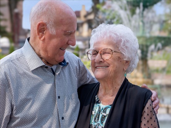 Angéla Boutin franchit le cap des 100 ans avec son « chum » de 102 ans
