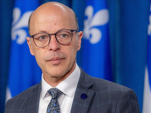 Le PQ promet des « modèles innovants » pour les logements hors marché