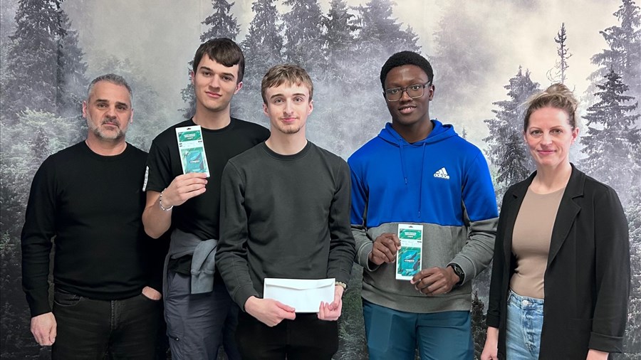 Thiéry Bouchard du Cégep de St-Félicien remporte un concours de mathématique