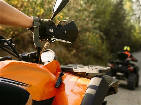 Près de 302 000 $ pour soutenir les clubs de VTT de la région
