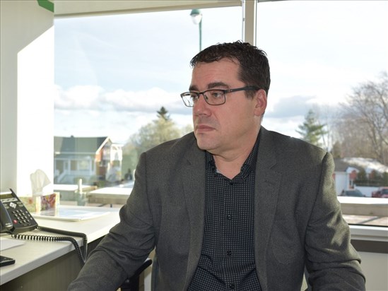 Yanick Baillargeon dénonce le manque de financement dans les régions