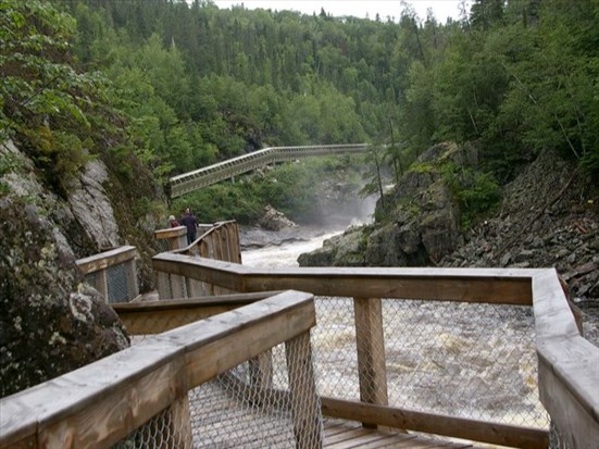 Québec investit 3,4 M$ pour favoriser l’accès aux parcs