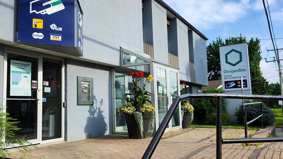 Deux projets de regroupement dans la région
